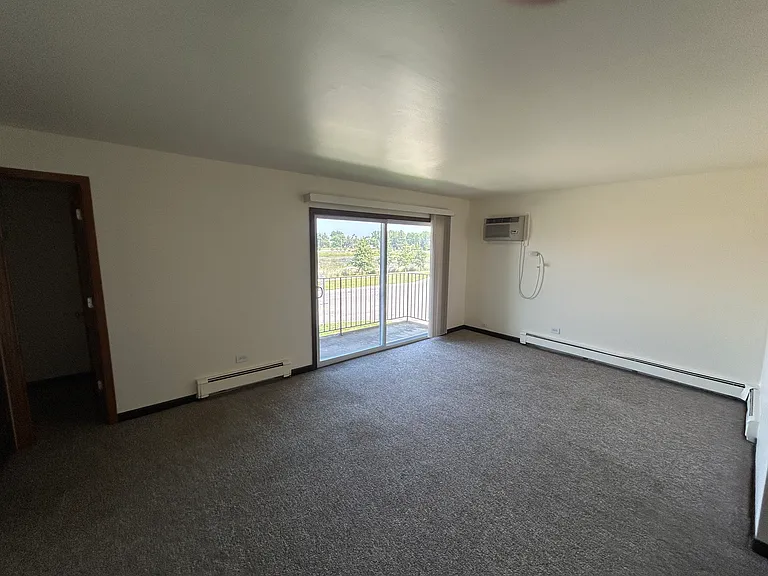 17350 Ridgeland Ave #3S — Photo 9
