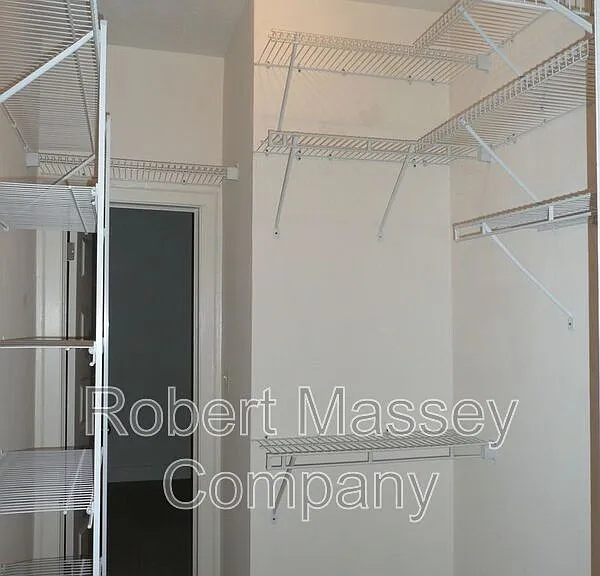 2424 Glenmary Ave #2424GLE-10 — Photo 9
