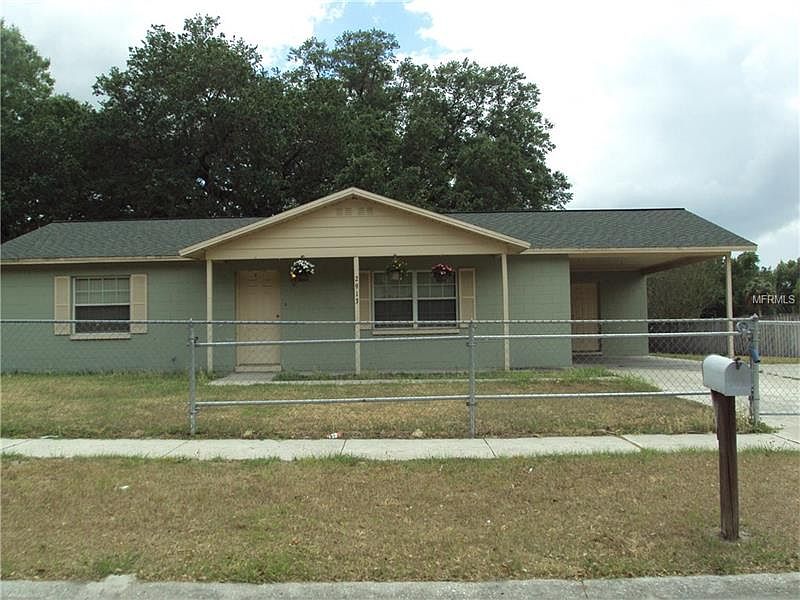1st image of 2913 S Willow Dr