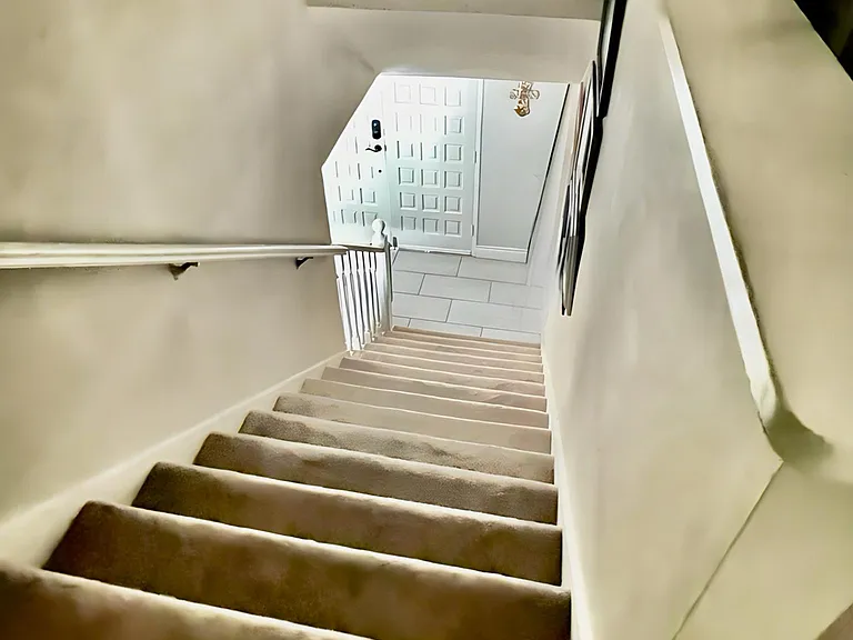5055 Ludgate Dr — Photo 13