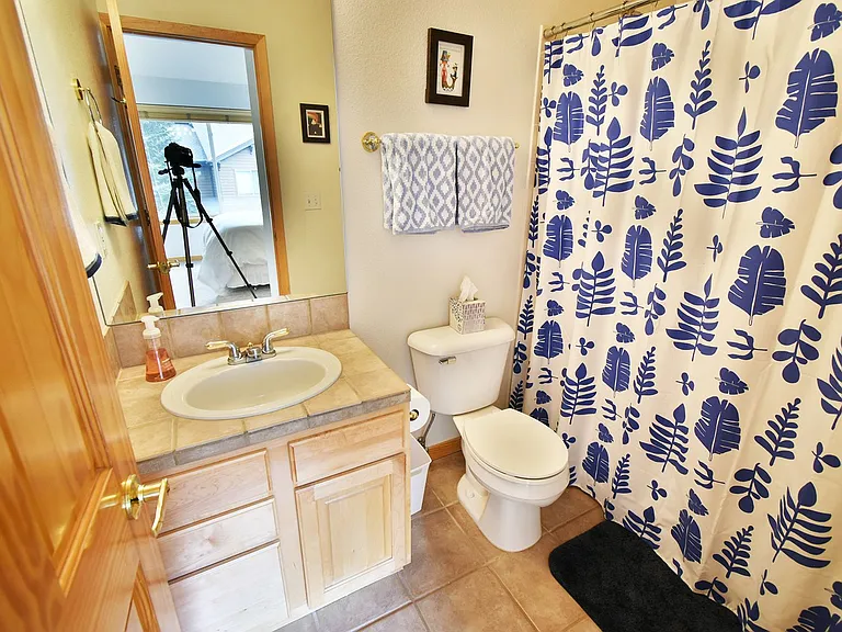 172 Robin Dr — Photo 25