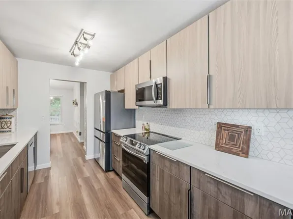 48 Rue De Paix Unit 39, Lake Saint Louis, MO 63367