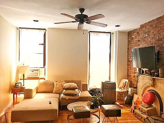 Rented by Friedman Roth Realty | media 6