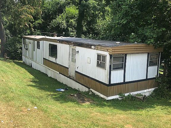 2nd image of 562 Spangler Dr