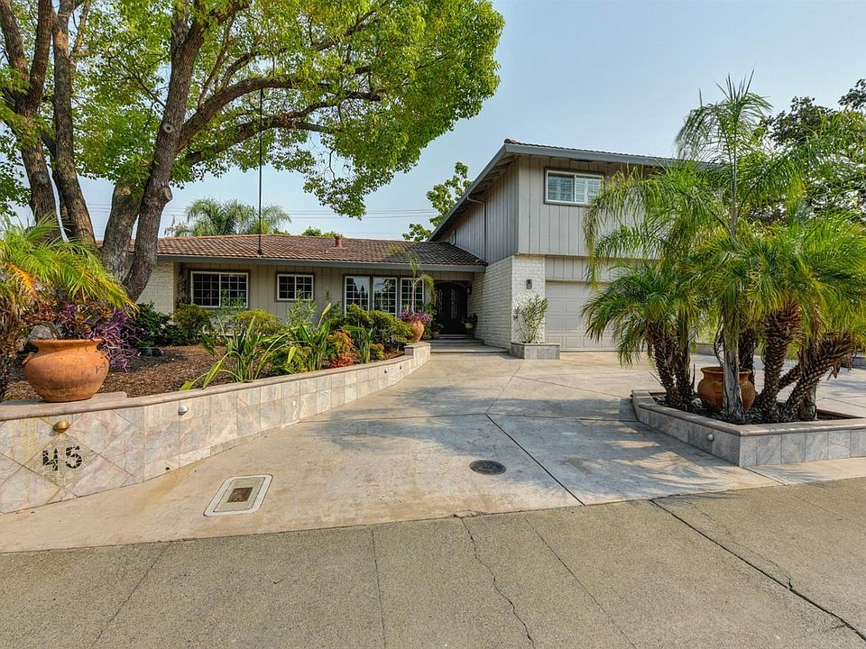 1st image of 45 Saratoga Cir