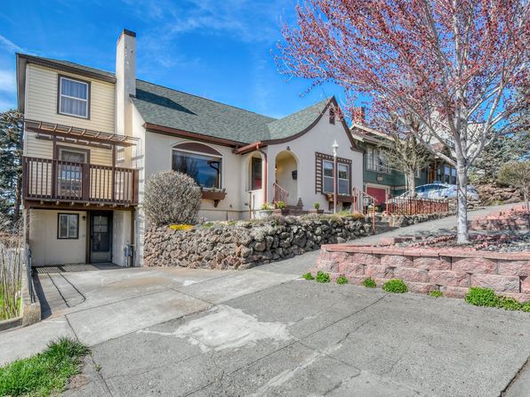 315 NW 11th St, Pendleton, OR 97801