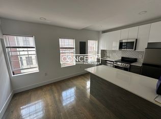 61 Joy St APT 3, Boston, MA 02114