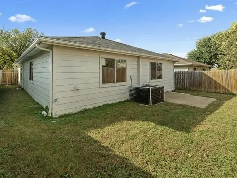 3042 Playa Vista Dr — Photo 15