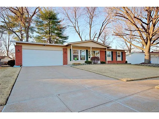 1455 Redbird Dr photo 1