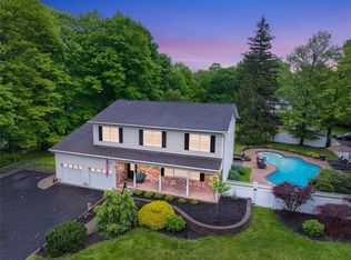 440 N Little Tor Rd, New City, NY 10956
