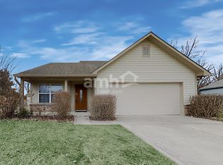 4016 Fairoaks Dr, Franklin, IN 46131