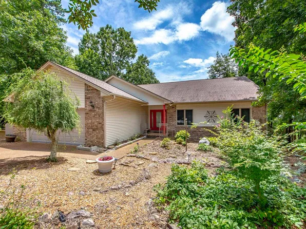 103 Tanglewood Cir, Fairfield Bay, AR 72088