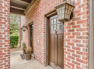 704 13th St APT 2, Tuscaloosa, AL 35401
