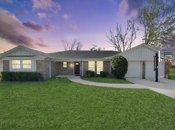 11123 Hazelhurst Dr, Houston, TX 77043