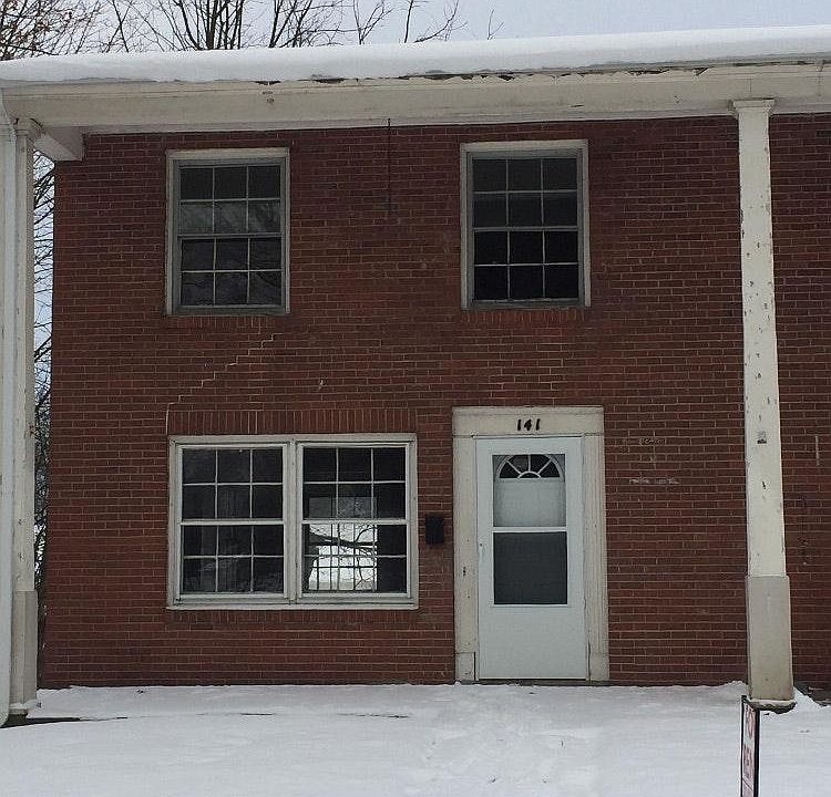 1st image of 141 Louis Ave