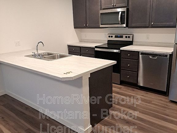 2nd image of 1315 Rodgers St #308