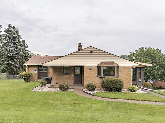 3rd image of 328 Longwood Dr