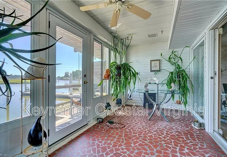 108 Commerce St — Photo 13