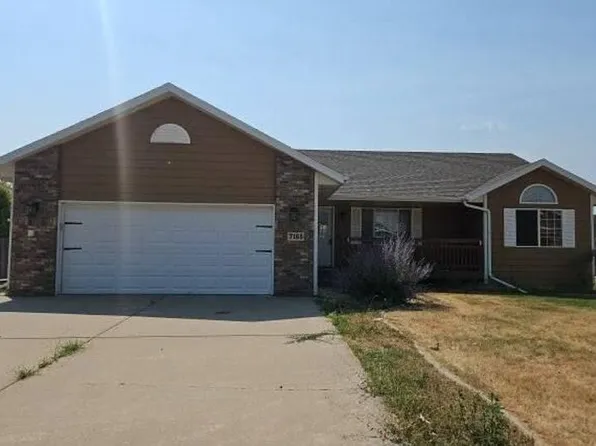 7165 Castlewood Dr, Summerset, SD 57718