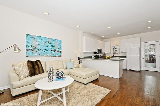 1st image of 4631 N Winthrop Ave