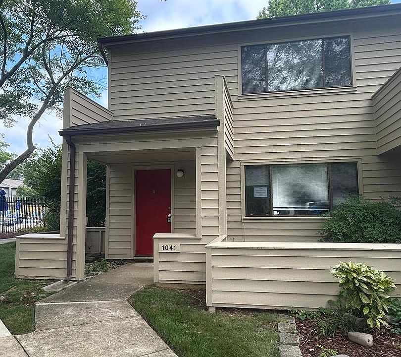 1st image of 1041 Cedar Ridge Ct