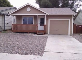 1014 Grinde Dr, Fountain, CO 80817