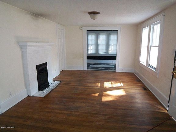 3rd image of 405 S Jarvis St #Ab
