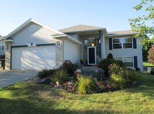 4331 5th St NW, Rochester, MN 55901