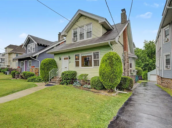 40 Dewey Avenue, New Rochelle, NY 10801