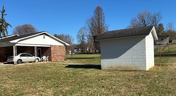 5th image of 4754 Douglas Dam Rd