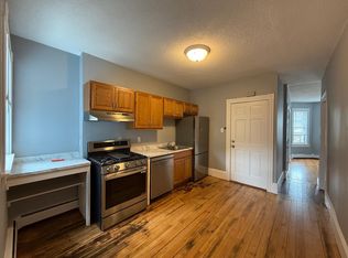 32 Plymouth St, Cambridge, MA 02141