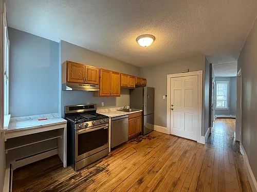 34 Plymouth St #2 Photo 1
