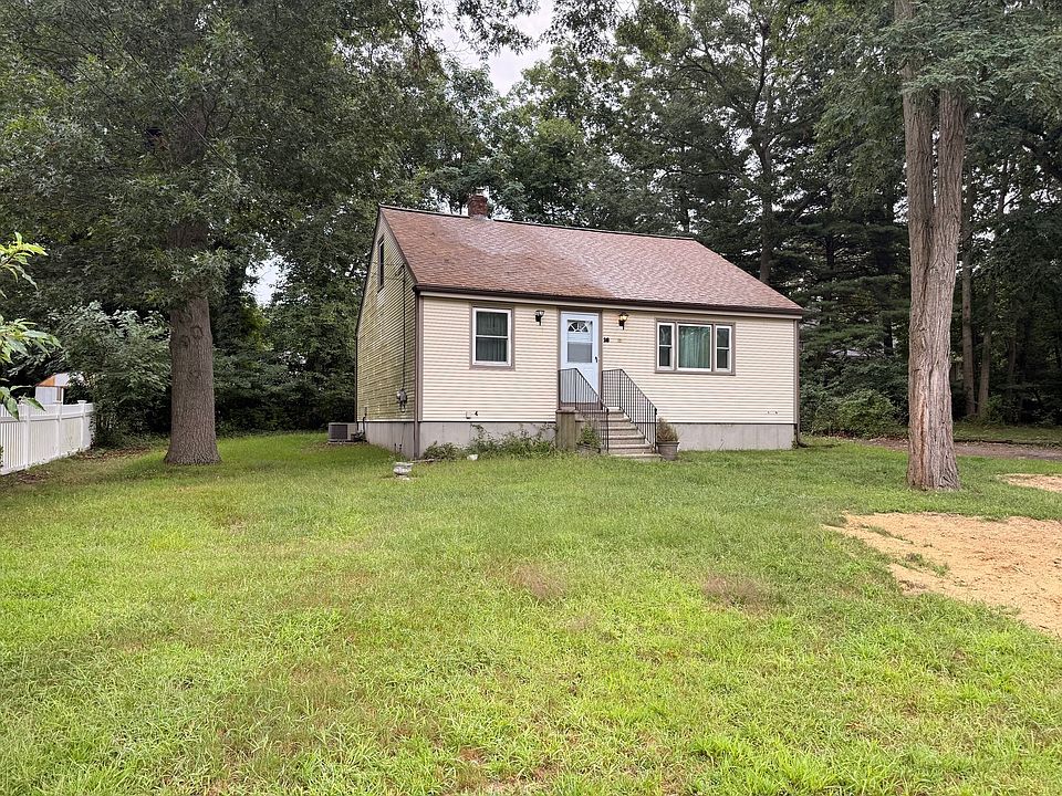1st image of 16 Assonet Blvd
