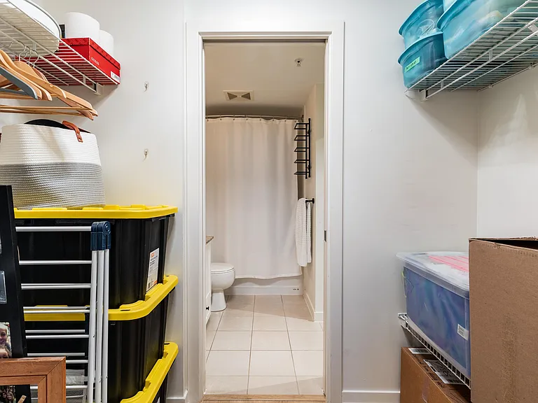 938 Smithe St #2117 — Photo 14