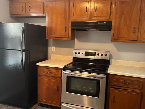 3rd image of 1510 W Knollwood Cir APT 4
