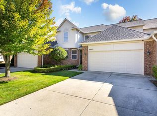20842 Kenmare Dr, Macomb, MI 48044