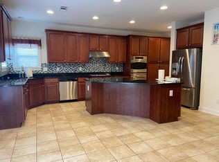 88 Dover Commons Dr, Tucker, GA 30084