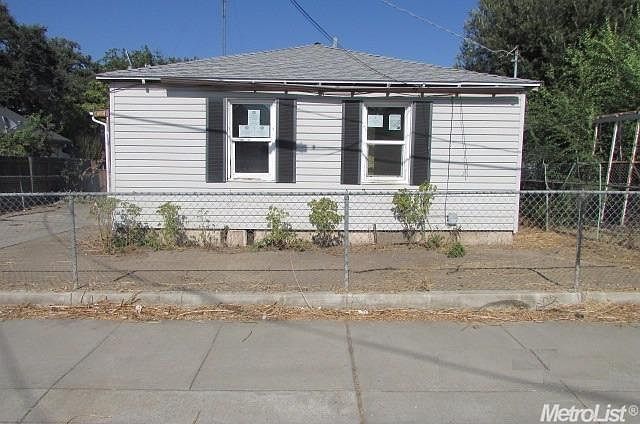 1st image of 638 S David Ave