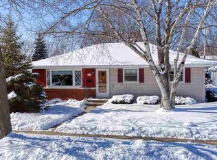 2525 N Ullman St, Appleton, WI 54911
