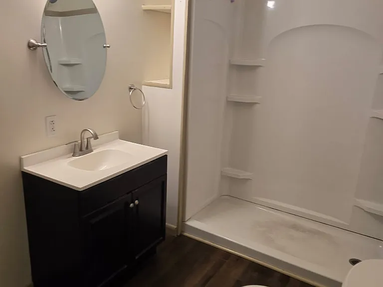 346 Blackburn Ave — Photo 20