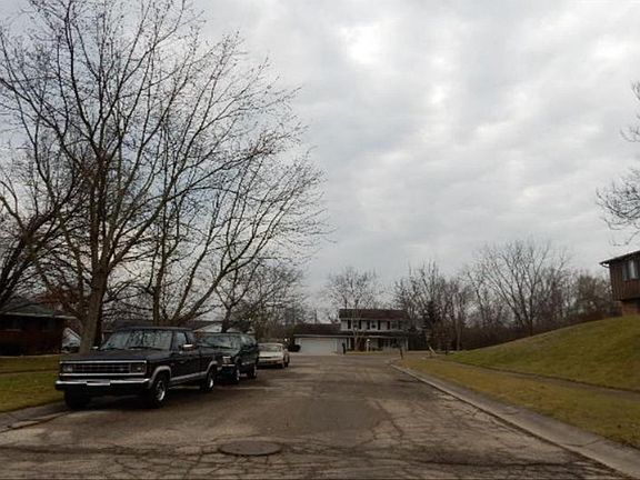 5th image of 6 Teresa Ct