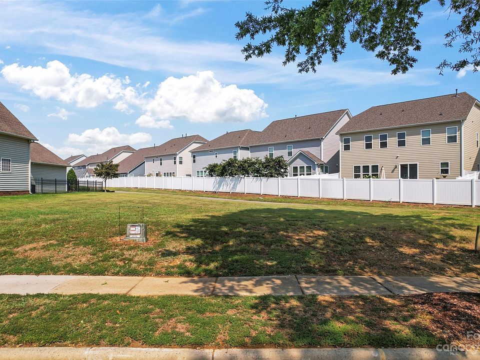 1st image of 4139 Twenty Grand Dr