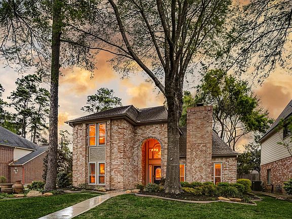 2nd image of 17618 Terrawren Ln