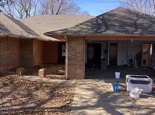 503 Gawf Ln, Muskogee, OK 74403