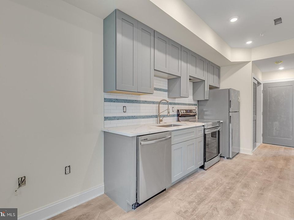 1st image of 6601 Ridge Ave #C