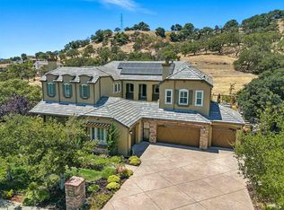 715 Bridle Ridge Dr, Fairfield, CA 94534