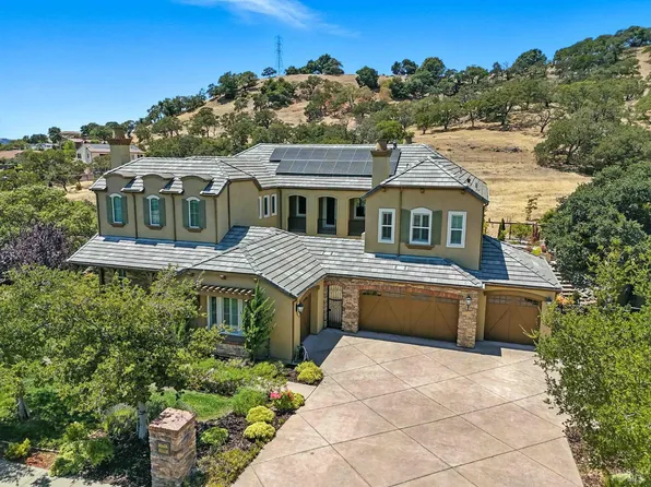 715 Bridle Ridge Drive, Fairfield, CA 94534