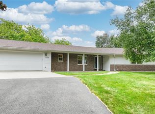 1126 Kathryn Dr, Eau Claire, WI 54701
