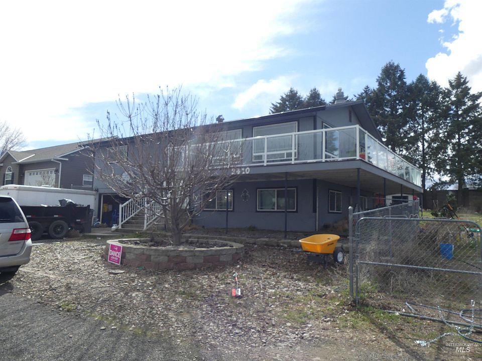 1st image of 2410 Westwood Ct