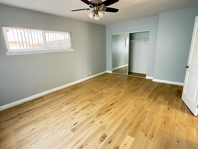 656 S Cochran Ave #7 — Photo 3